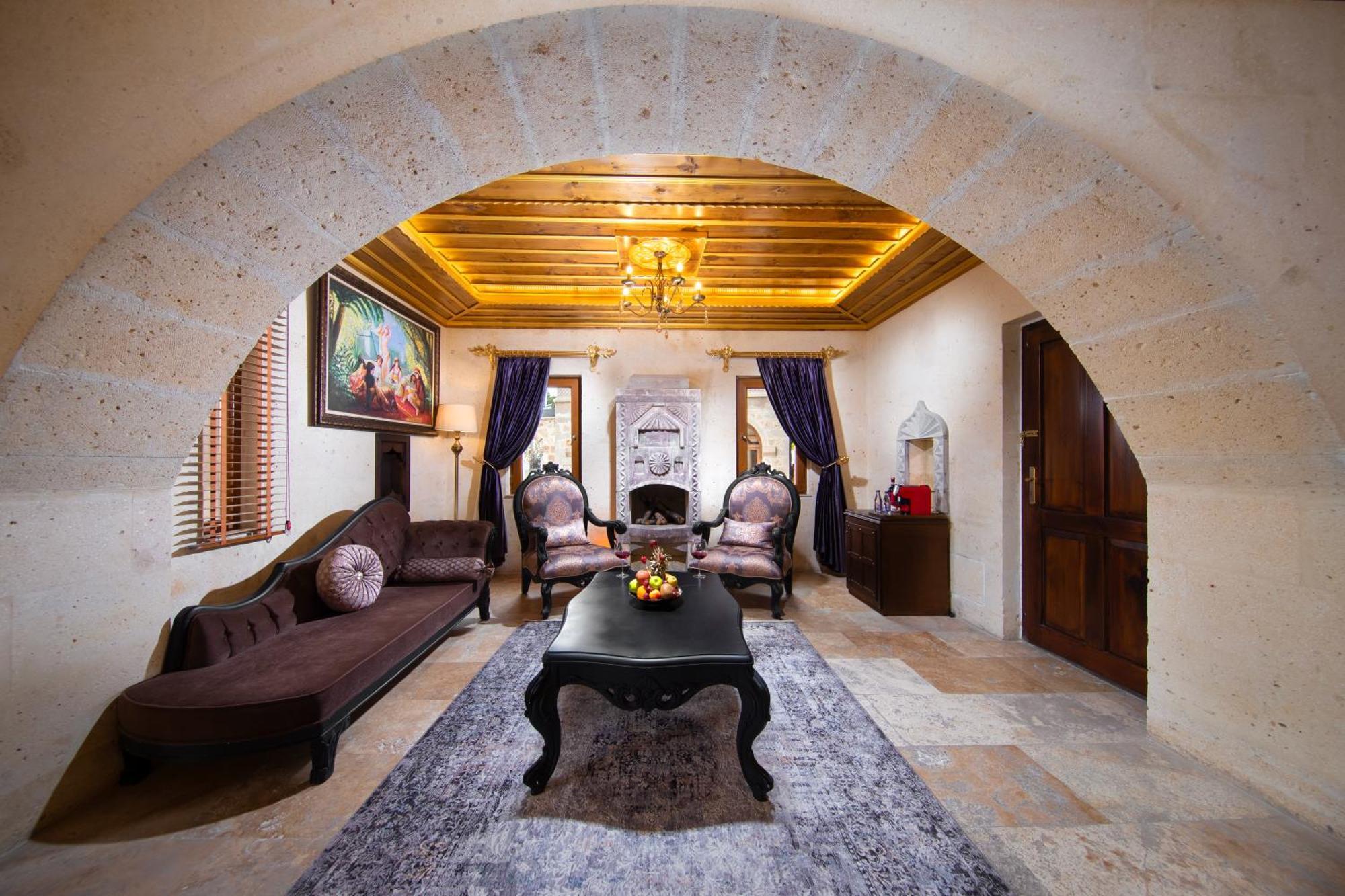 אוצ'יסר Cappadocia Pegasos Cave Suite Hotel מראה חיצוני תמונה
